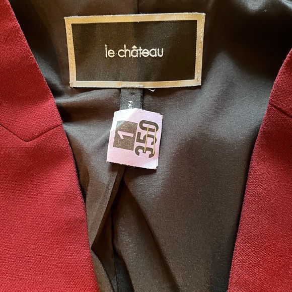 Le Chateau burgundy one button blazer, fully lined, size Large - Picture 5 of 6